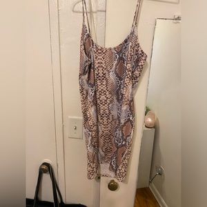 PLT snakeskin printed dress